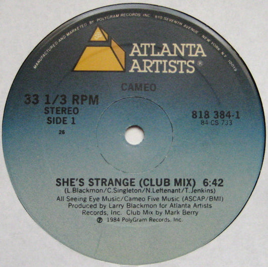 Cameo : She's Strange (12", Single, 26 )