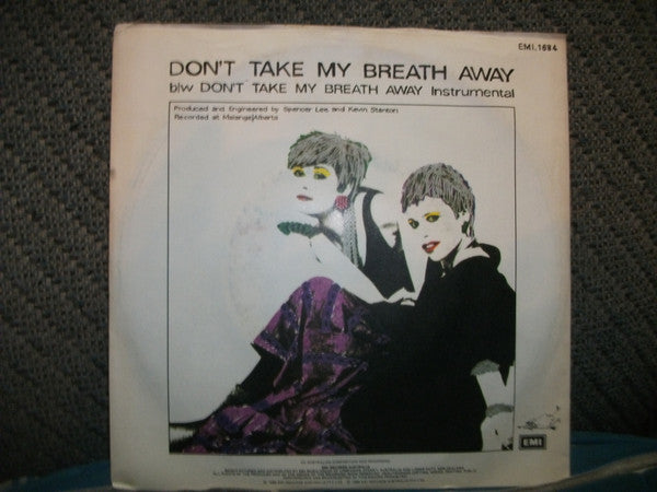 Surrender Dorothy (2) : Don't Take My Breath Away (7", Single, Promo)