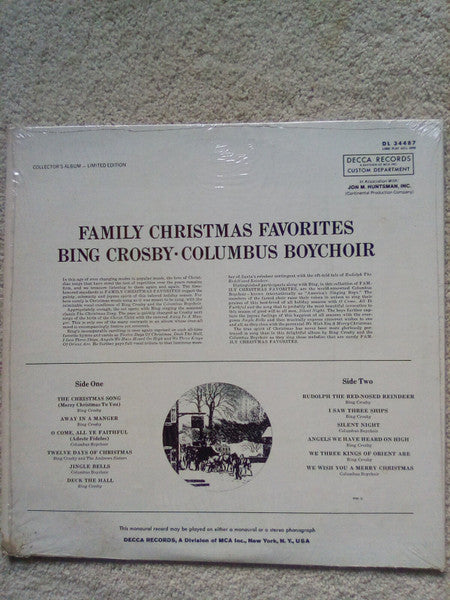 Bing Crosby And The Columbus Boychoir : Bing Crosby And The Columbus Boychoir Sing Family Christmas Favorites (LP, Comp, Mono, Ltd)
