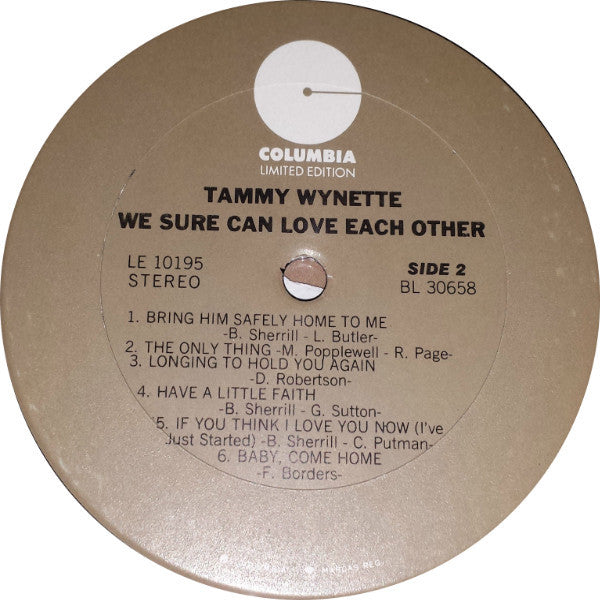Tammy Wynette : We Sure Can Love Each Other (LP, Album)