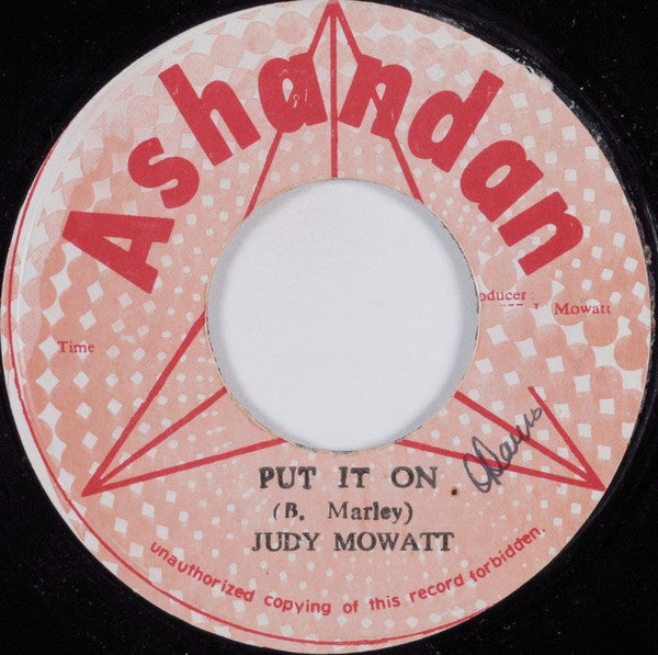 Judy Mowatt : Put It On (7")