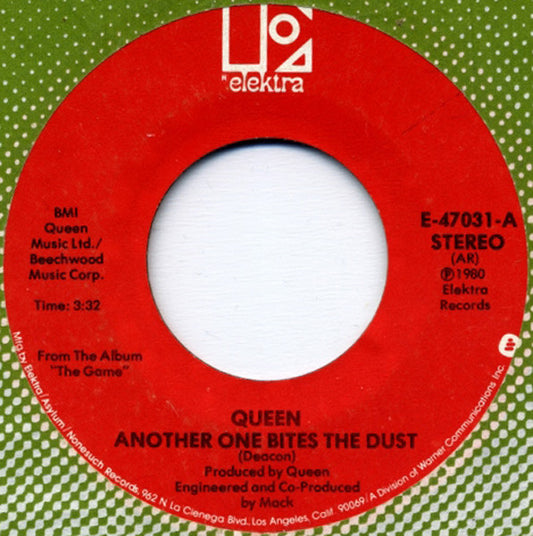 Queen : Another One Bites The Dust (7", Single, Styrene, AR)