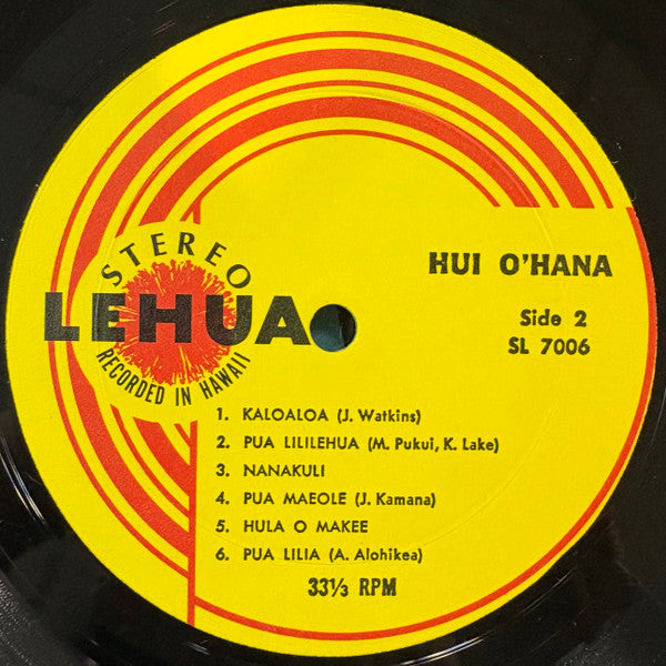 Hui Ohana : Young Hawaii Plays Old Hawaii (LP, Album)