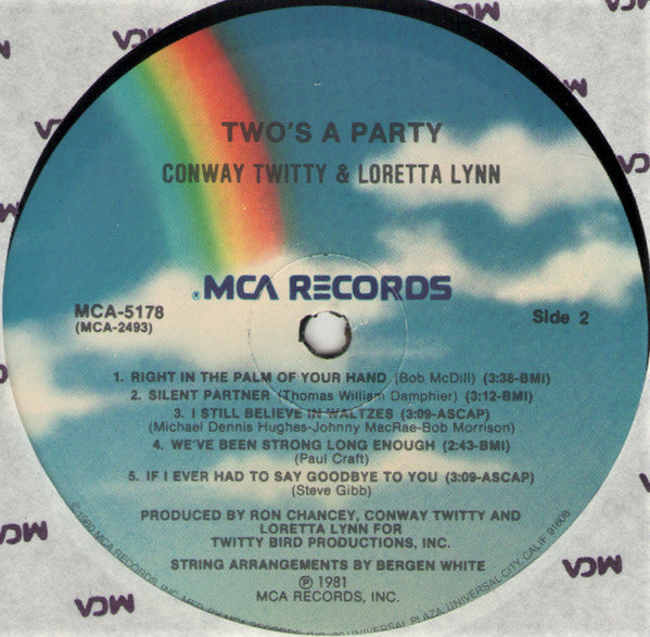 Conway Twitty & Loretta Lynn : Two's A Party (LP, Album, Pin)