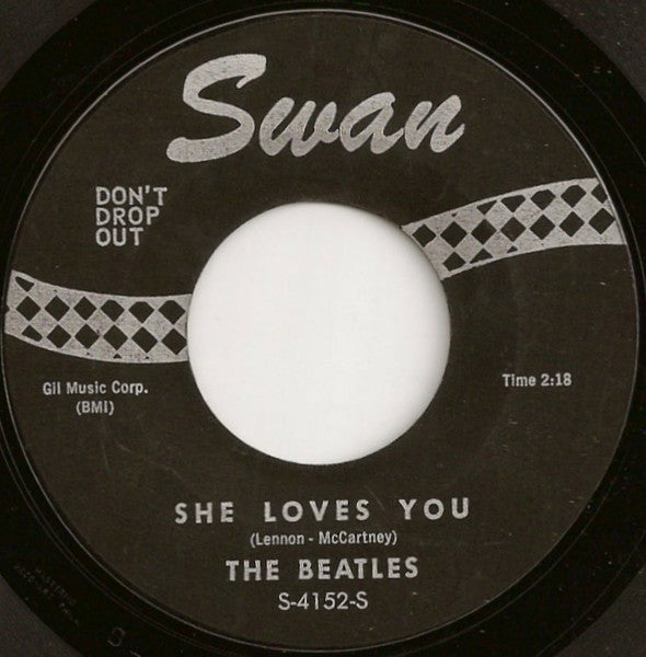 The Beatles : She Loves You (7", Single, Styrene)