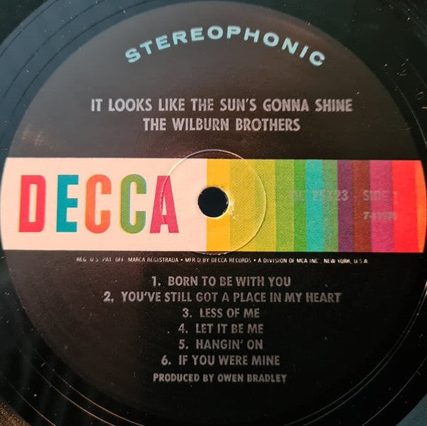 The Wilburn Brothers : It Looks Like The Sun's Gonna Shine (LP, Album)