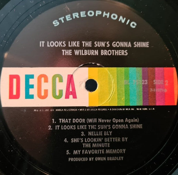 The Wilburn Brothers : It Looks Like The Sun's Gonna Shine (LP, Album)