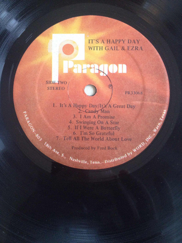 Gail & Ezra : It's A Happy Day! (LP, Album)