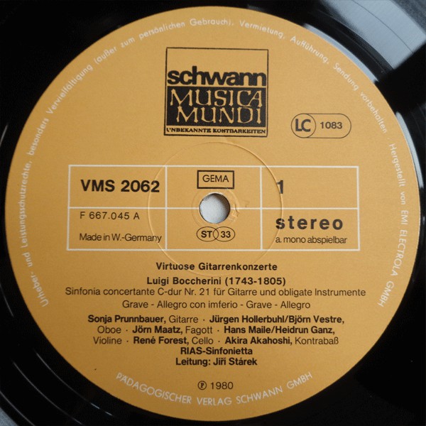 Sonja Prunnbauer : Virtuose Gitarrenkonzerte (LP)