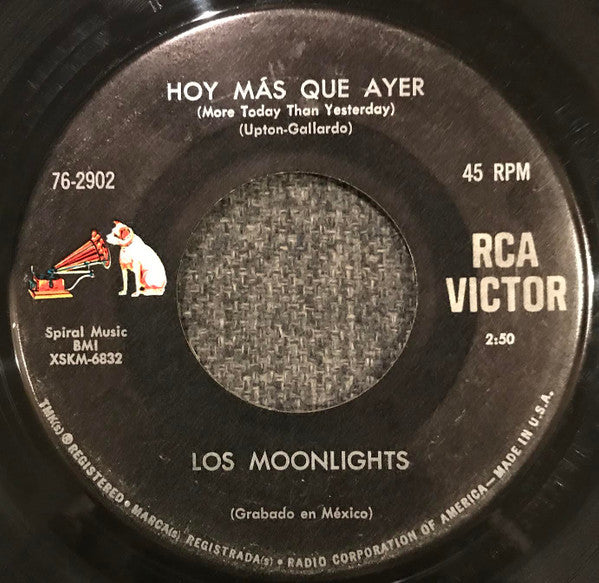 Los Moonlights : De Rodillas Ante Ti / Hoy Mas Que Ayer (7", Single)