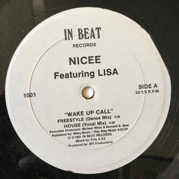 Nicee (2) Featuring Lisa (50) : Wake Up Call (12")